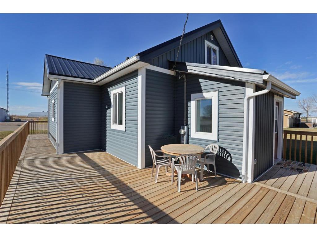 









417


Railway

Avenue,
Scandia,




AB
T0J 2Z0

