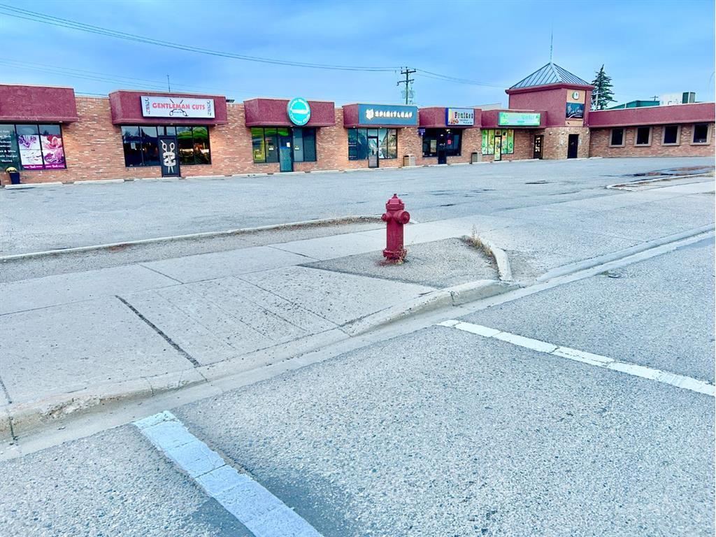









715


2

Street West,
Brooks,




AB
T1R 0M9

