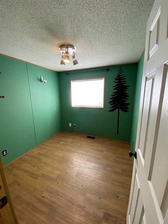 









4


Sagebrush

Estates,
Rural Newell, County of,




AB
T1R 1P1

