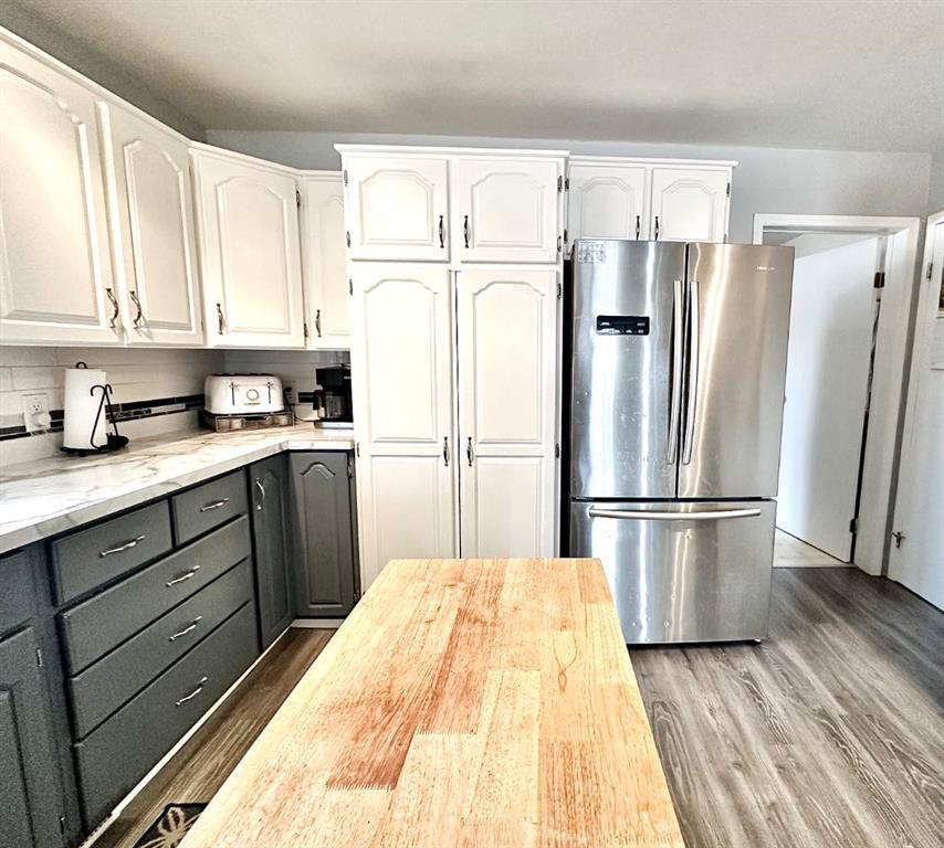 









100


Fairview

Avenue,
Brooks,




AB
T1R0N6

