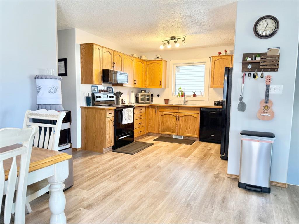 









237


Upland

Boulevard West,
Brooks,




AB
T1R 0R1

