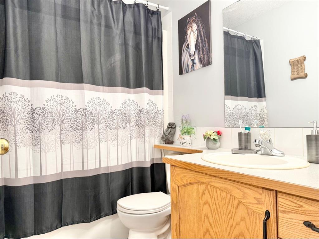 









237


Upland

Boulevard West,
Brooks,




AB
T1R 0R1

