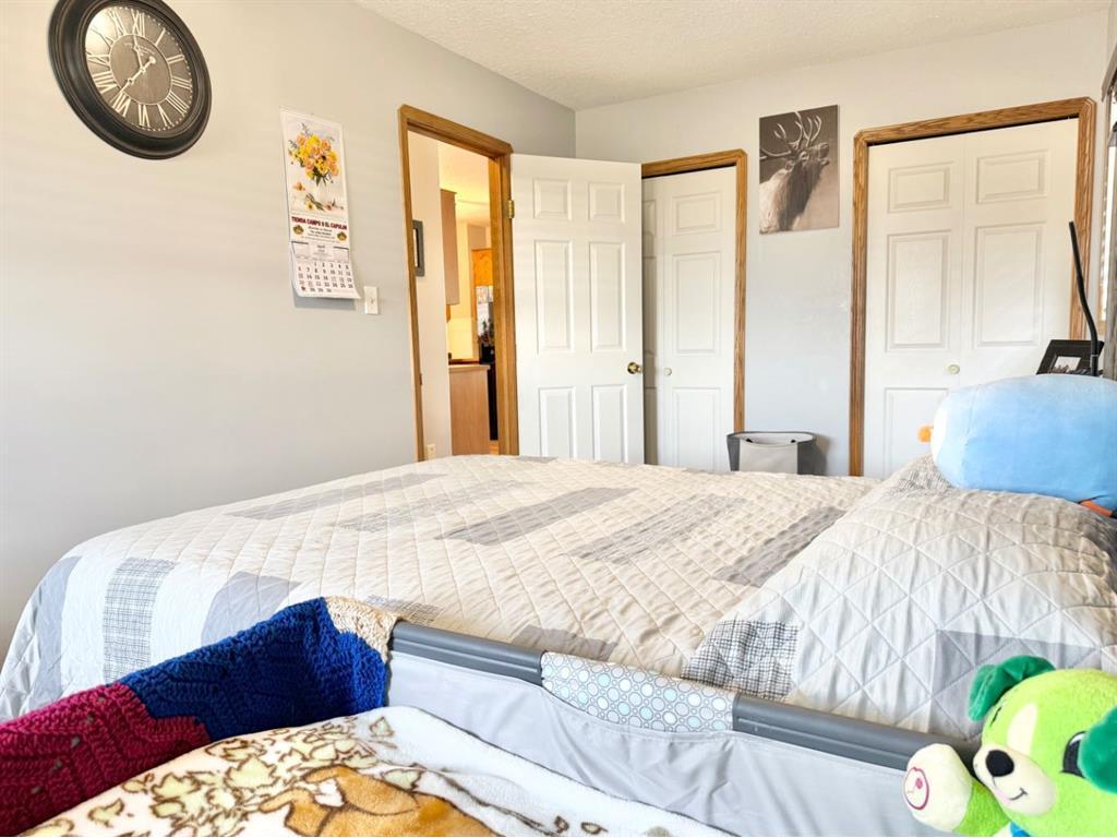 









237


Upland

Boulevard West,
Brooks,




AB
T1R 0R1

