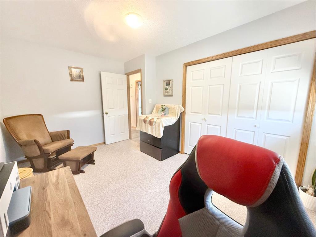 









237


Upland

Boulevard West,
Brooks,




AB
T1R 0R1


