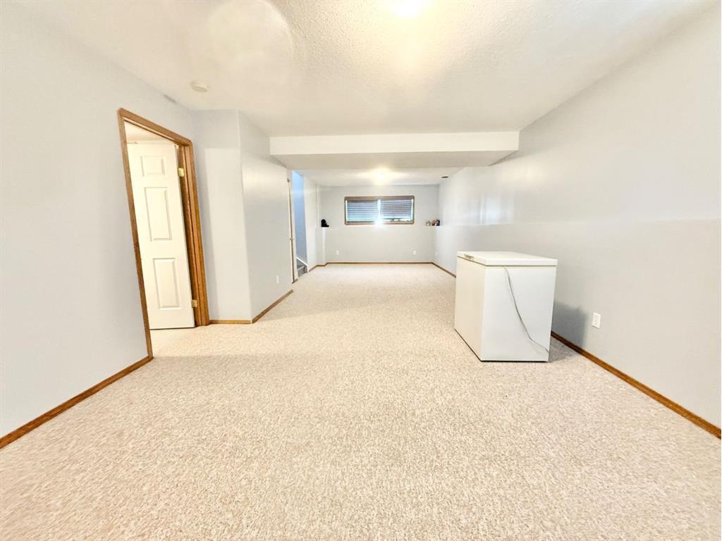 









237


Upland

Boulevard West,
Brooks,




AB
T1R 0R1


