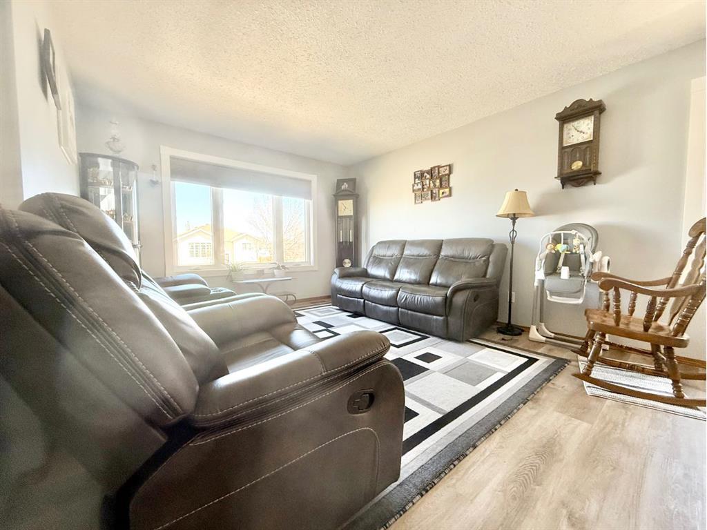 









237


Upland

Boulevard West,
Brooks,




AB
T1R 0R1

