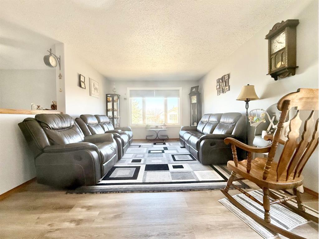 









237


Upland

Boulevard West,
Brooks,




AB
T1R 0R1


