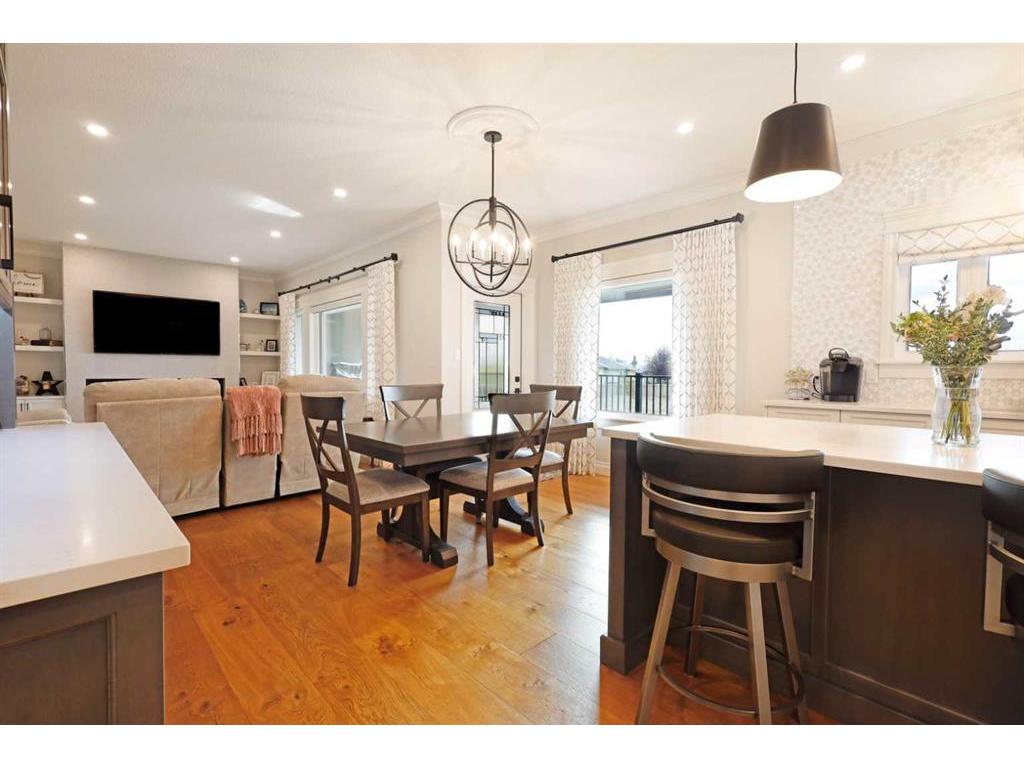 









911


2

Avenue West,
Brooks,




AB
T1R0B7


