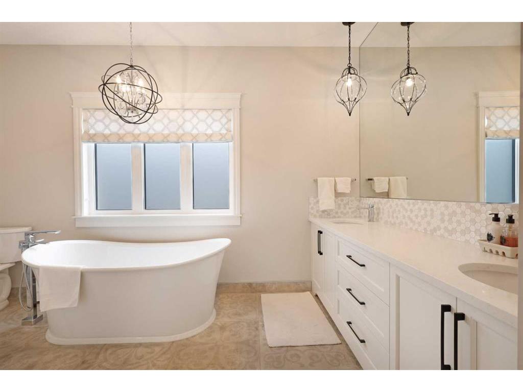 









911


2

Avenue West,
Brooks,




AB
T1R0B7

