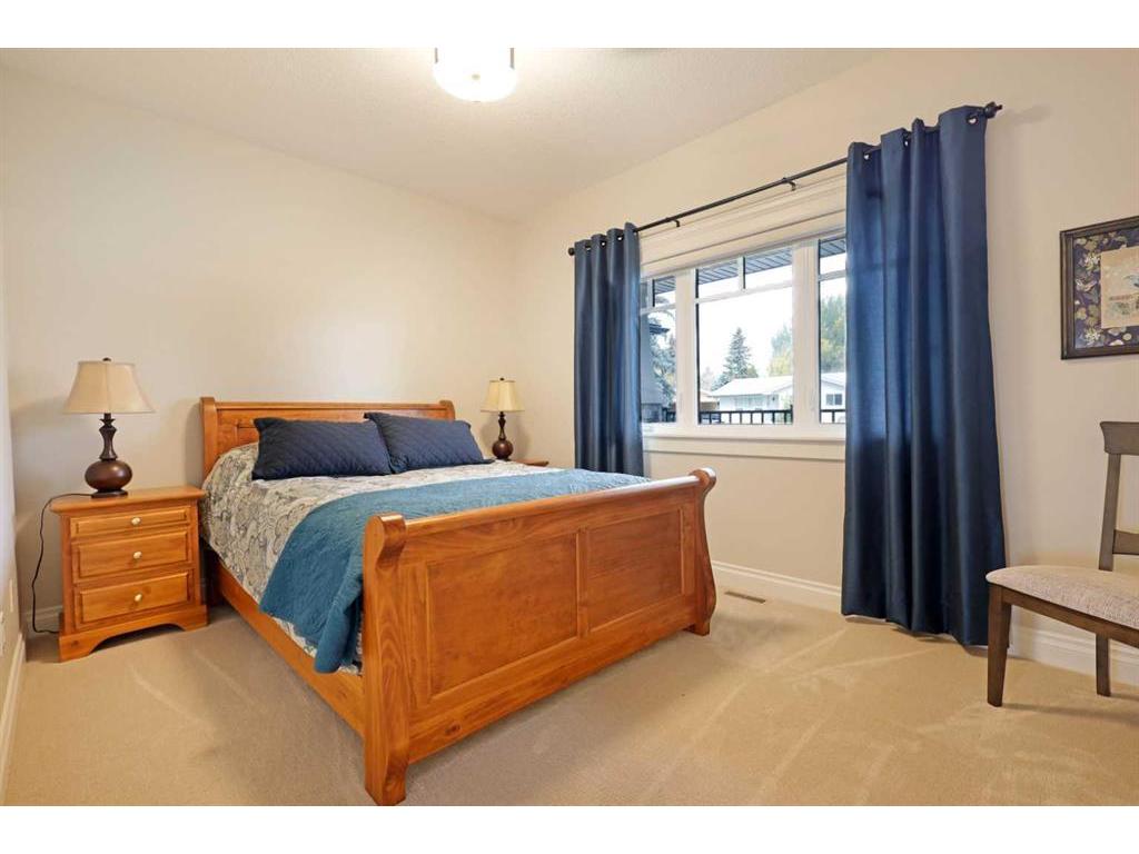 









911


2

Avenue West,
Brooks,




AB
T1R0B7

