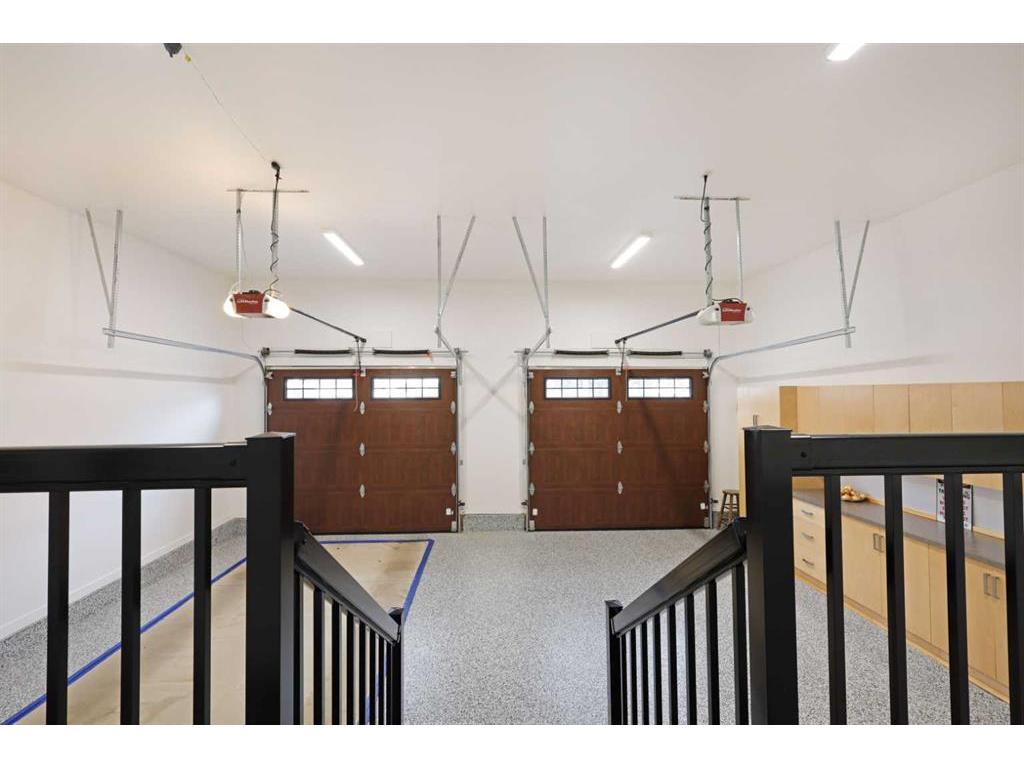 









911


2

Avenue West,
Brooks,




AB
T1R0B7


