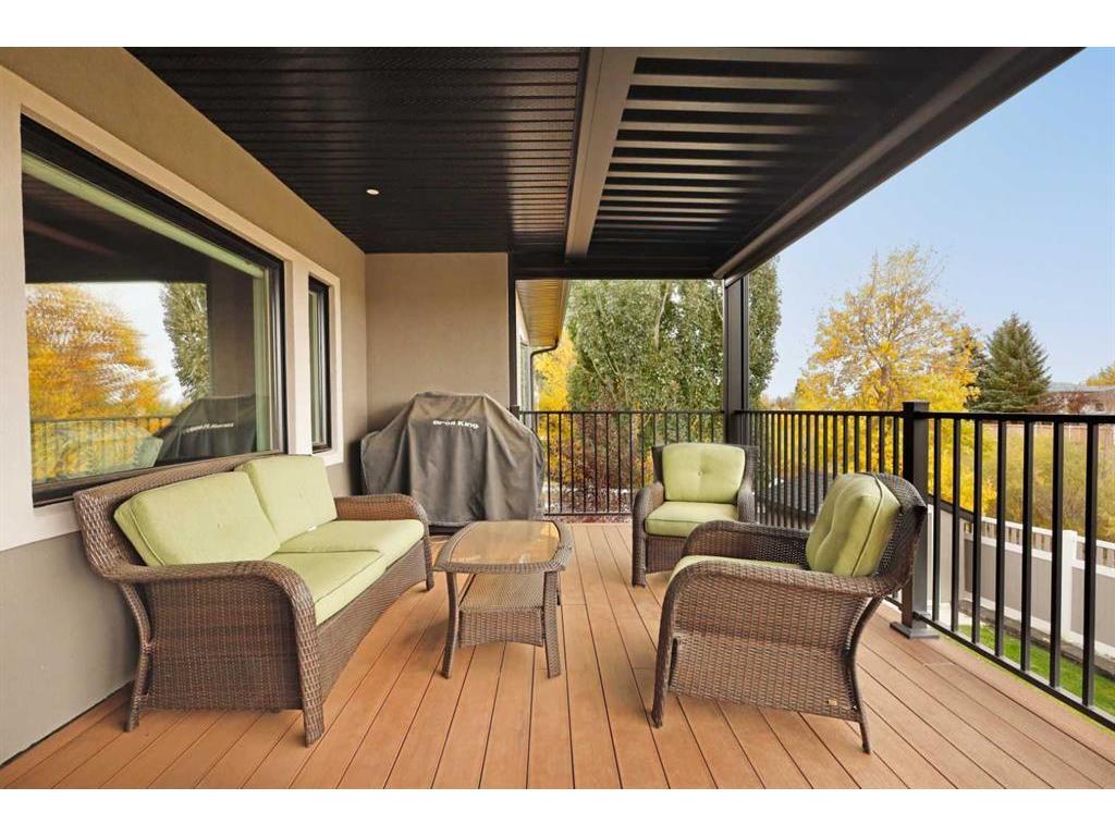 









911


2

Avenue West,
Brooks,




AB
T1R0B7

