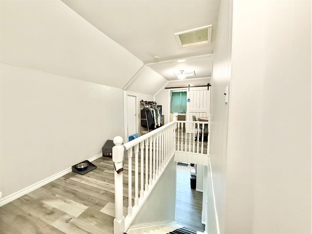 









37427


Range Road 19-2

,
Rural Stettler No. 6, County of,




AB
T0C 2L0


