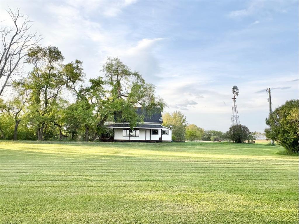 









37427


Range Road 19-2

,
Rural Stettler No. 6, County of,




AB
T0C 2L0

