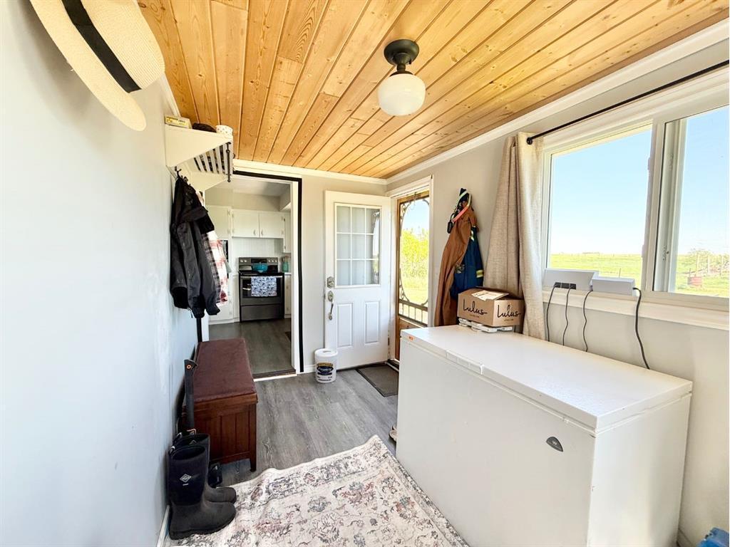 









37427


Range Road 19-2

,
Rural Stettler No. 6, County of,




AB
T0C 2L0

