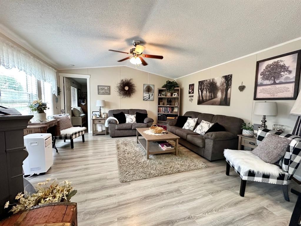 









205


Blue Heron

Road,
Rural Newell, County of,




AB
T1R 0S1

