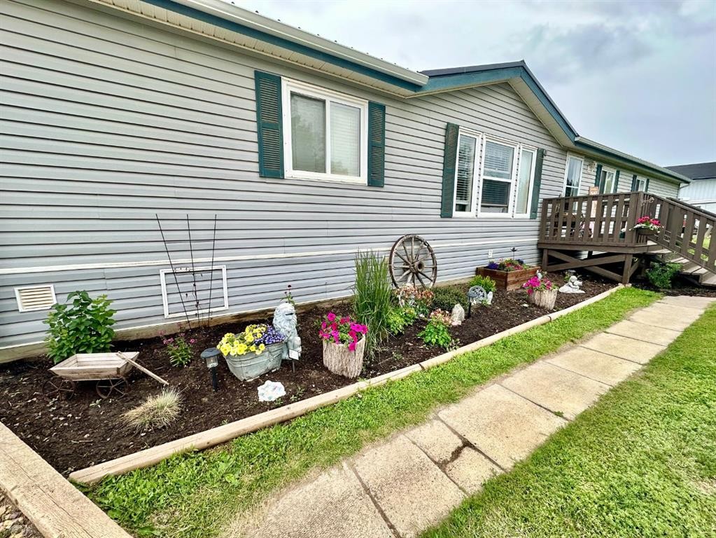 









205


Blue Heron

Road,
Rural Newell, County of,




AB
T1R 0S1

