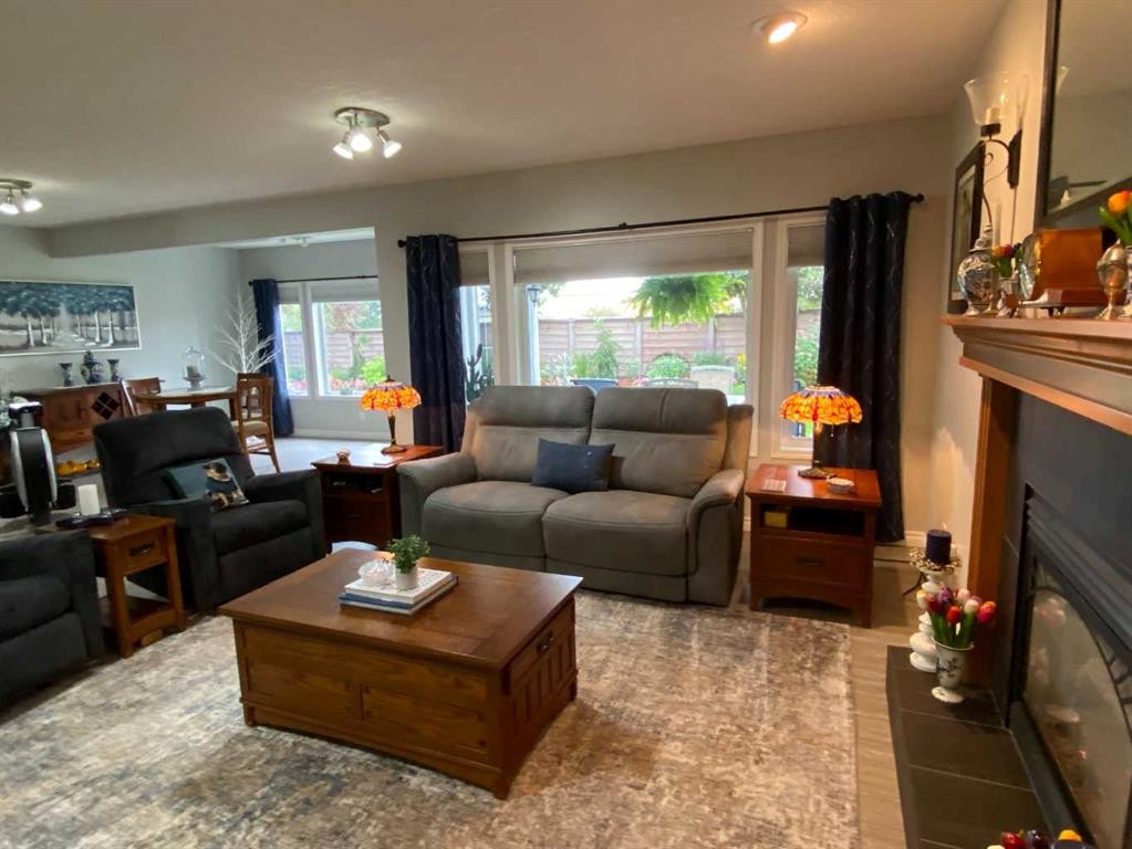 









79


Park

Place West,
Brooks,




AB
T1A 0A8

