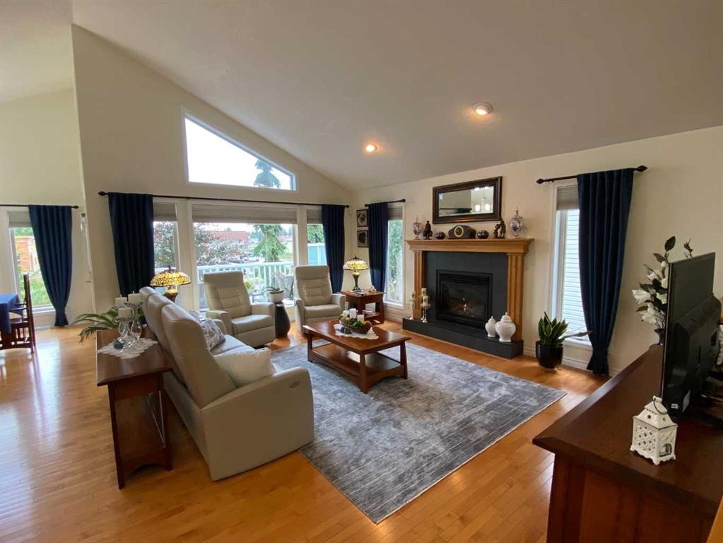 









79


Park

Place West,
Brooks,




AB
T1A 0A8

