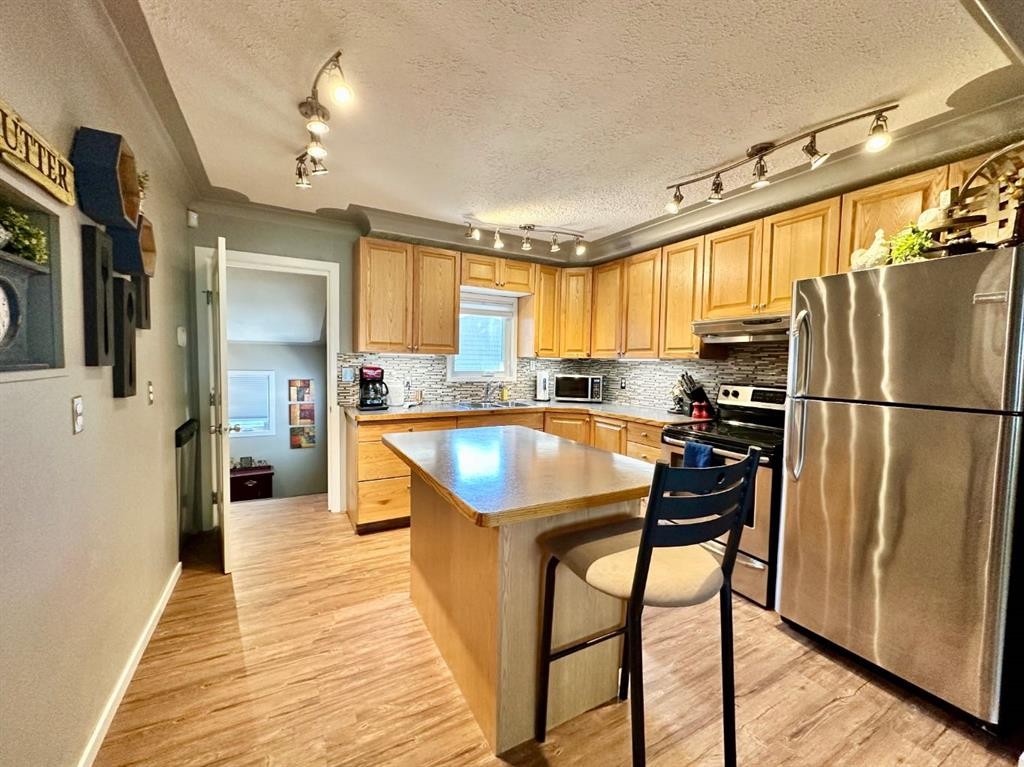 









55


Spruce

Avenue,
Brooks,




AB
T1R 0A2

