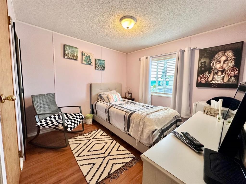 









43


Maple

Drive,
Brooks,




AB
T1R 1J2

