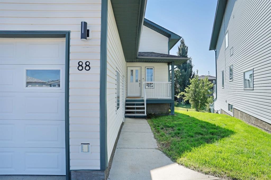 









88


White Pelican

View,
Lake Newell Resort,




AB
T1R 0X5


