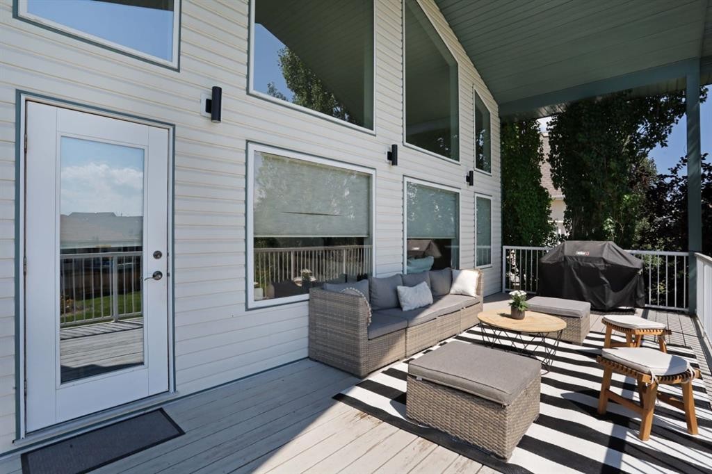









88


White Pelican

View,
Lake Newell Resort,




AB
T1R 0X5

