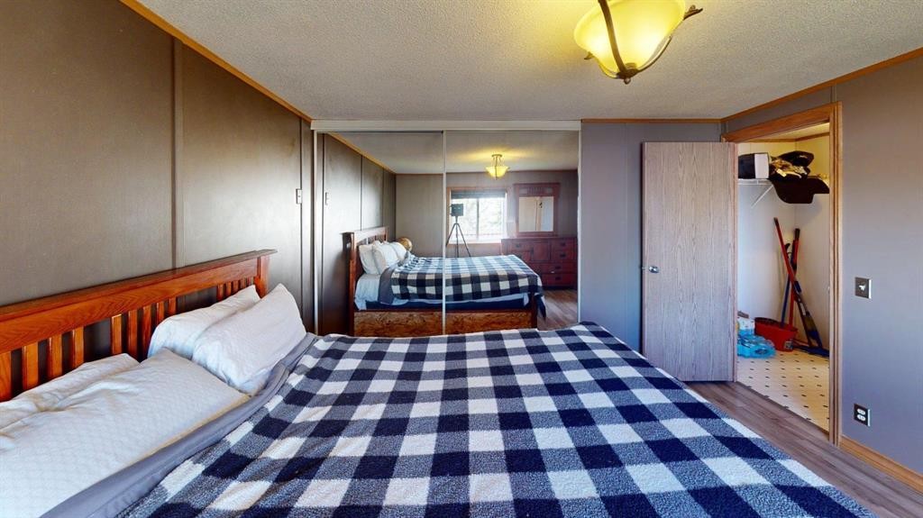 









105


Meadowlake

Close East,
Brooks,




AB
T1R1G1

