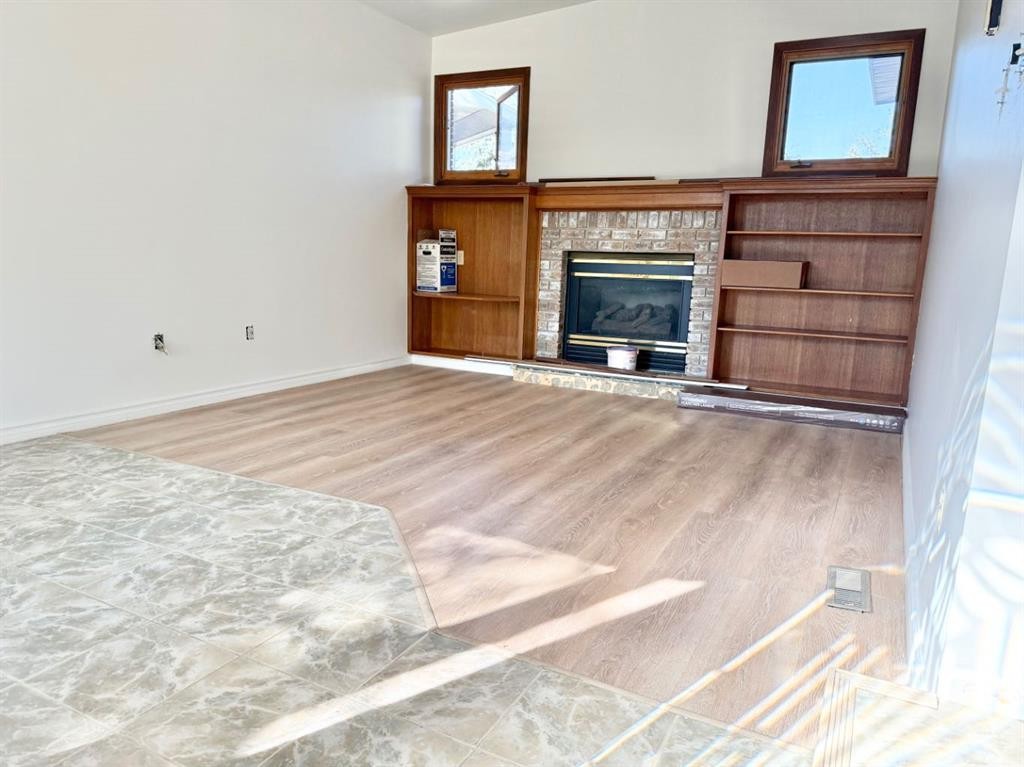 









15


Laurel

Place West,
Brooks,




AB
T1R 1C8

