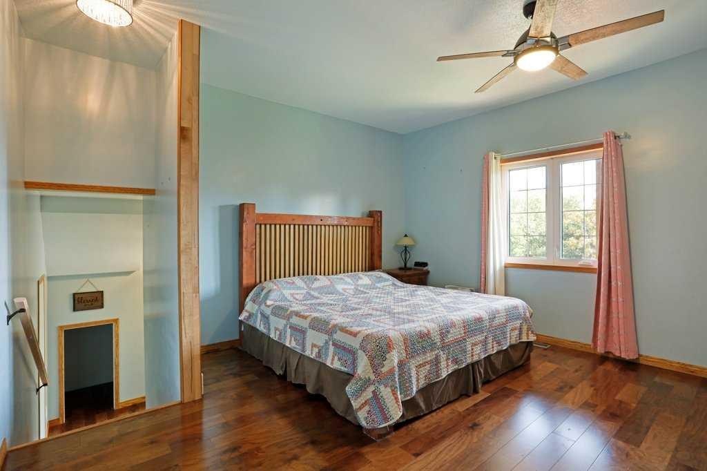 









521


Tulip

Street,
Rosemary,




AB
T0J 2W0

