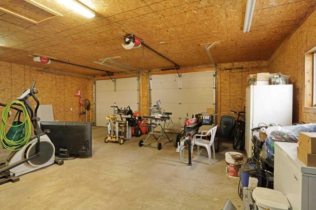 









521


Tulip

Street,
Rosemary,




AB
T0J 2W0

