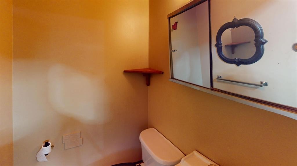 









307


8

Avenue,
Bassano,




AB
T0J0B0

