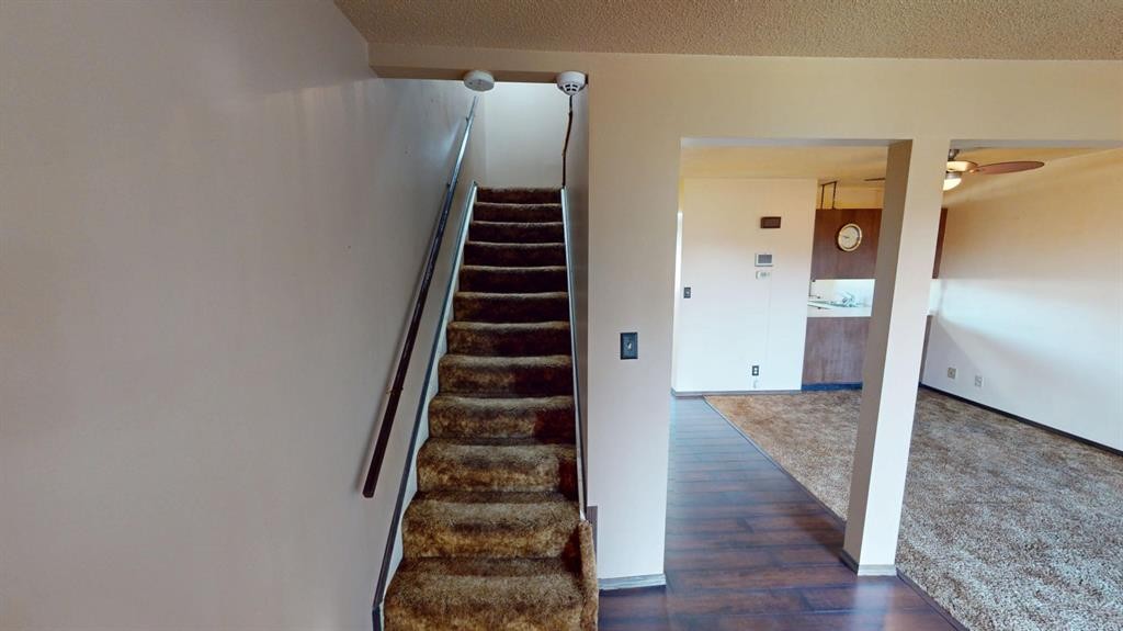 









307


8

Avenue,
Bassano,




AB
T0J0B0

