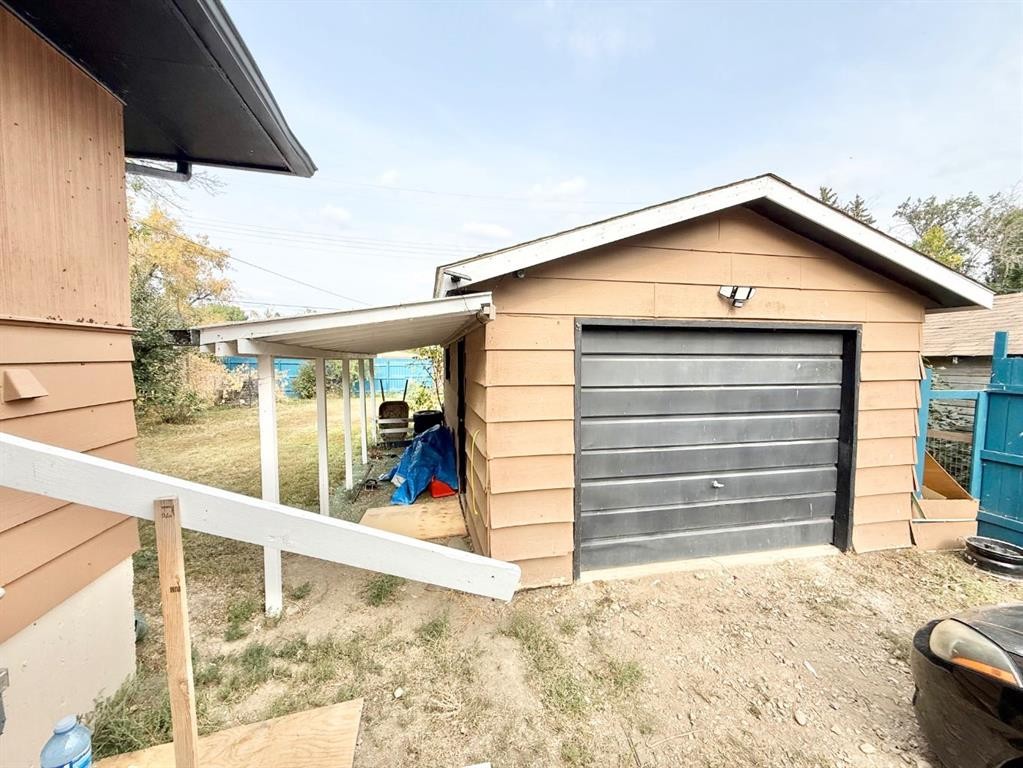 









66


2

Avenue East,
Tilley,




AB
T0J 3K0

