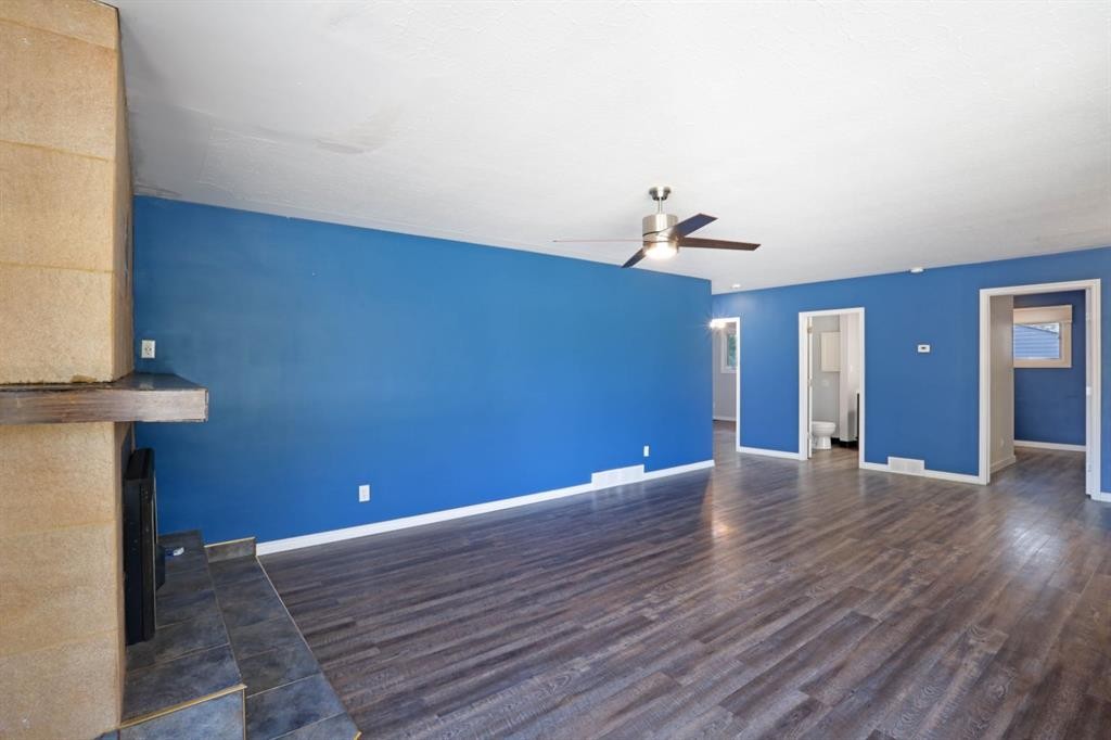 









535


2A

Avenue West,
Brooks,




AB
T1R 0B1

