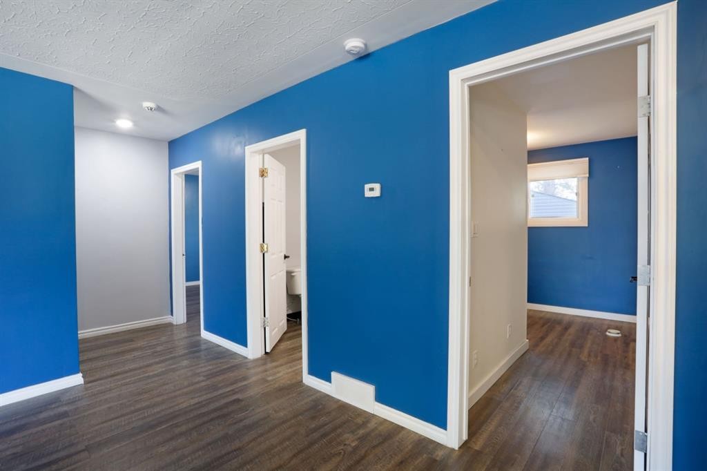 









535


2A

Avenue West,
Brooks,




AB
T1R 0B1

