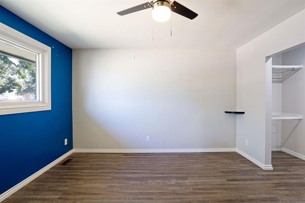 









535


2A

Avenue West,
Brooks,




AB
T1R 0B1

