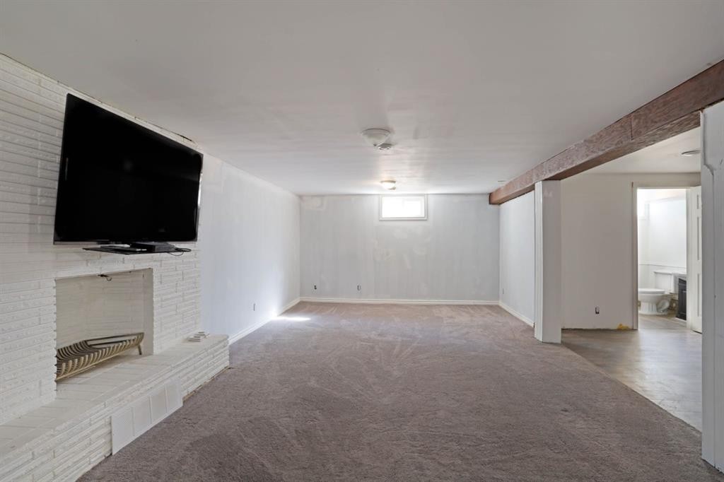 









535


2A

Avenue West,
Brooks,




AB
T1R 0B1

