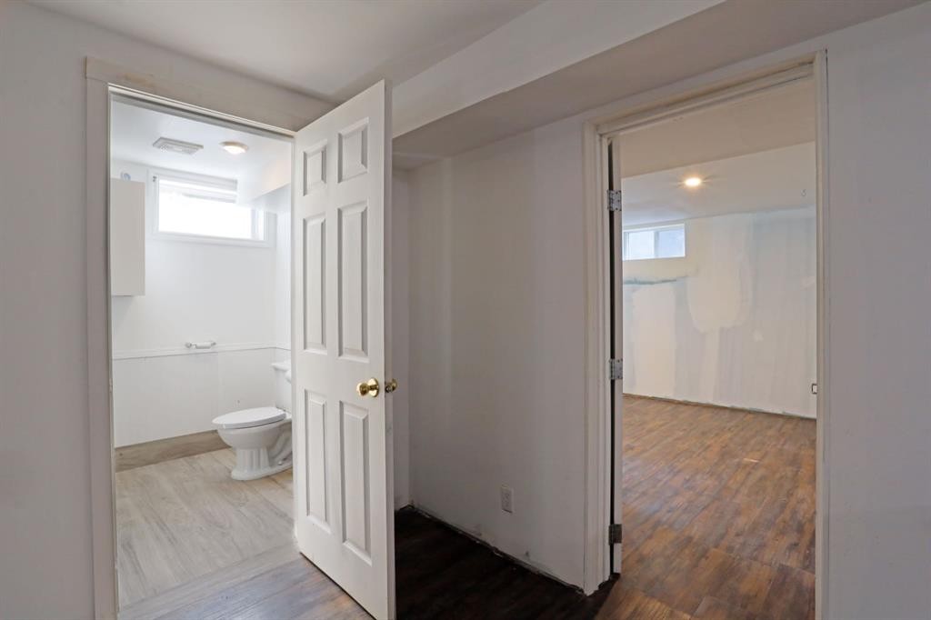 









535


2A

Avenue West,
Brooks,




AB
T1R 0B1

