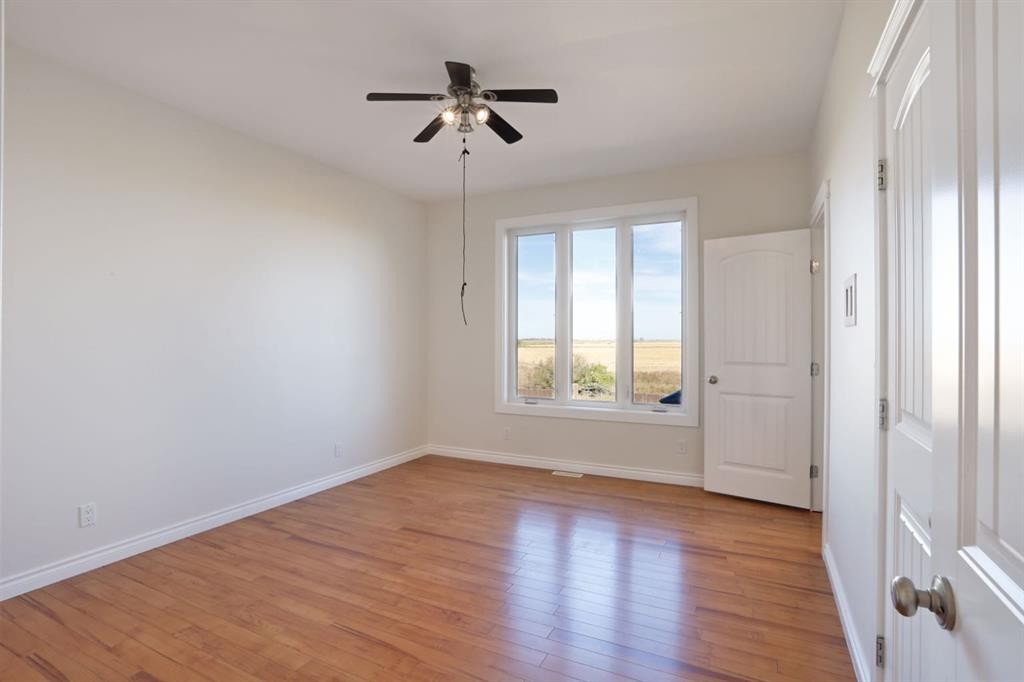 









36


Cottonwood

Crescent,
Rosemary,




AB
T0J 2W0

