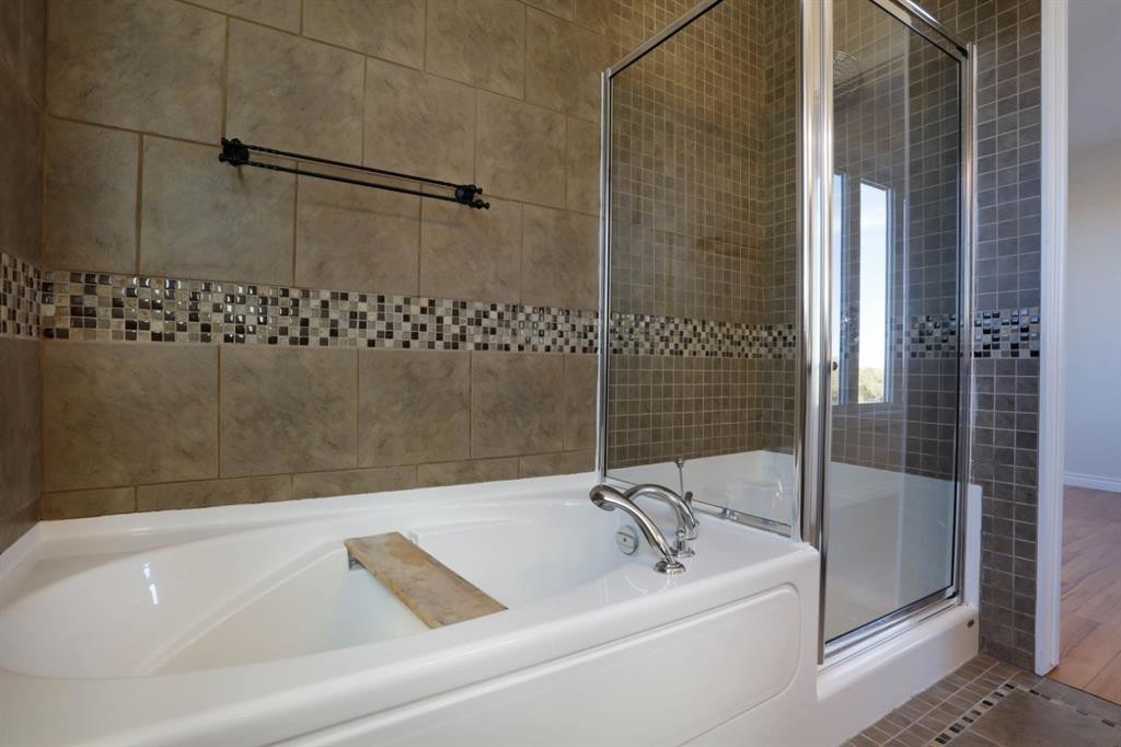 









36


Cottonwood

Crescent,
Rosemary,




AB
T0J 2W0

