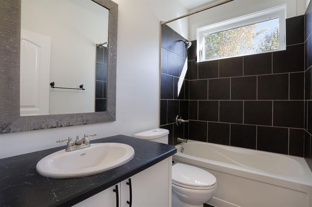 









36


Cottonwood

Crescent,
Rosemary,




AB
T0J 2W0

