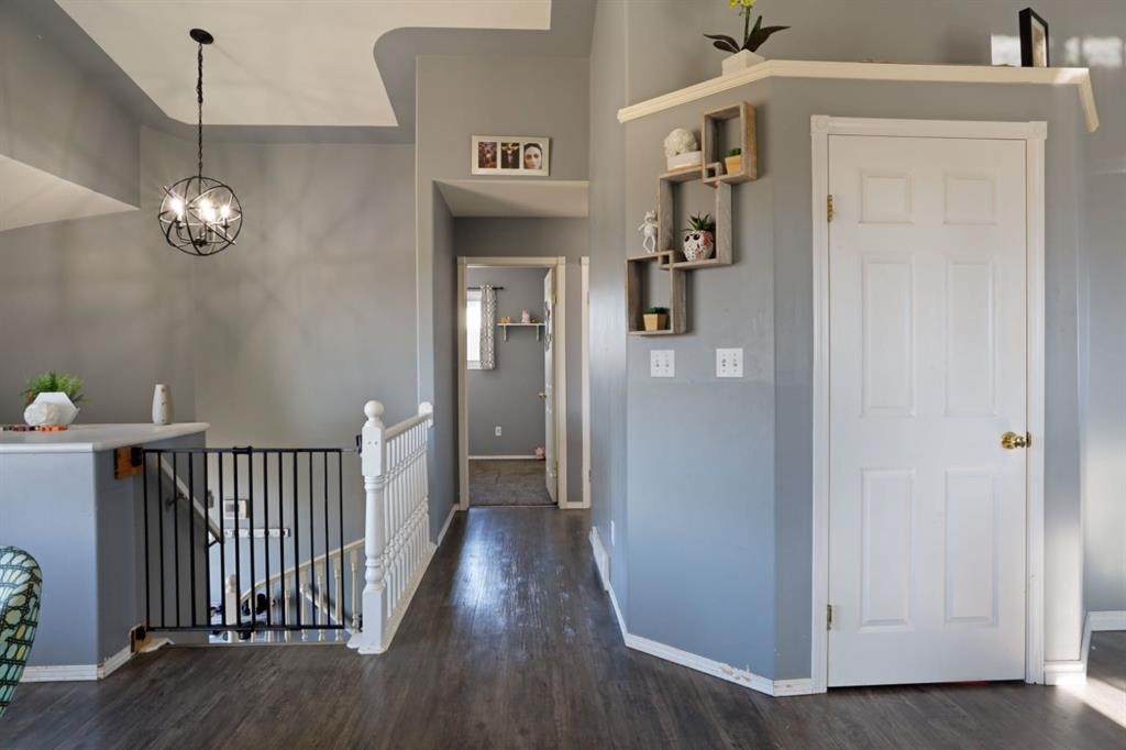 









216


14

Street East,
Brooks,




AB
T1R 1L9

