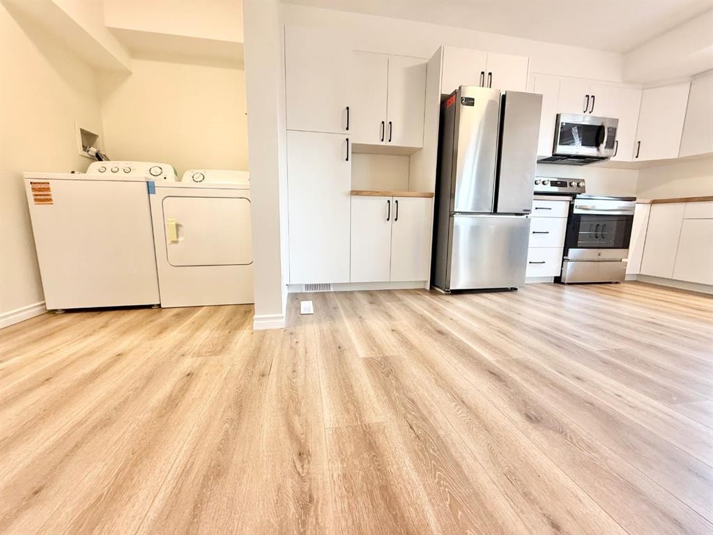 












37427 Range Road 19-2

,
Rural Stettler No. 6, County of,




AB
T0C 2L0

