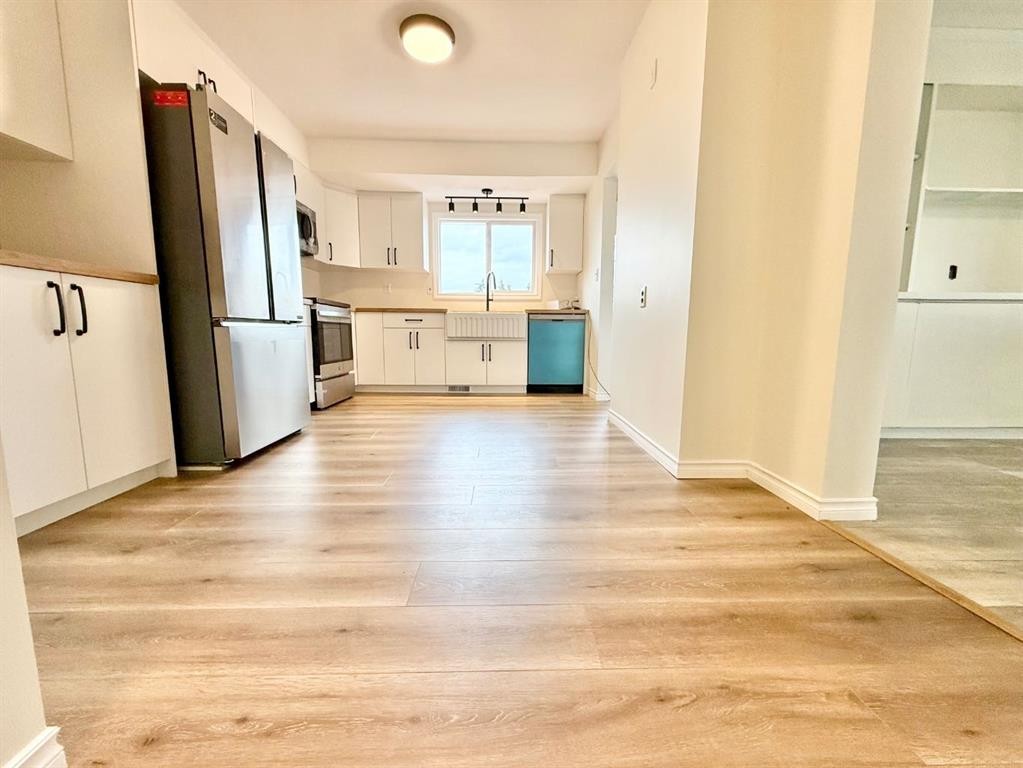 












37427 Range Road 19-2

,
Rural Stettler No. 6, County of,




AB
T0C 2L0

