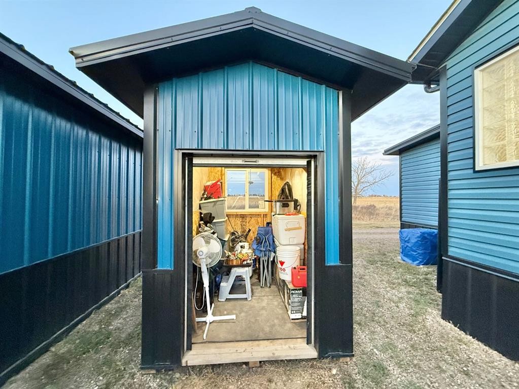 









349


Railway

Avenue West, 323,
Duchess,




AB
T0J 0Z0

