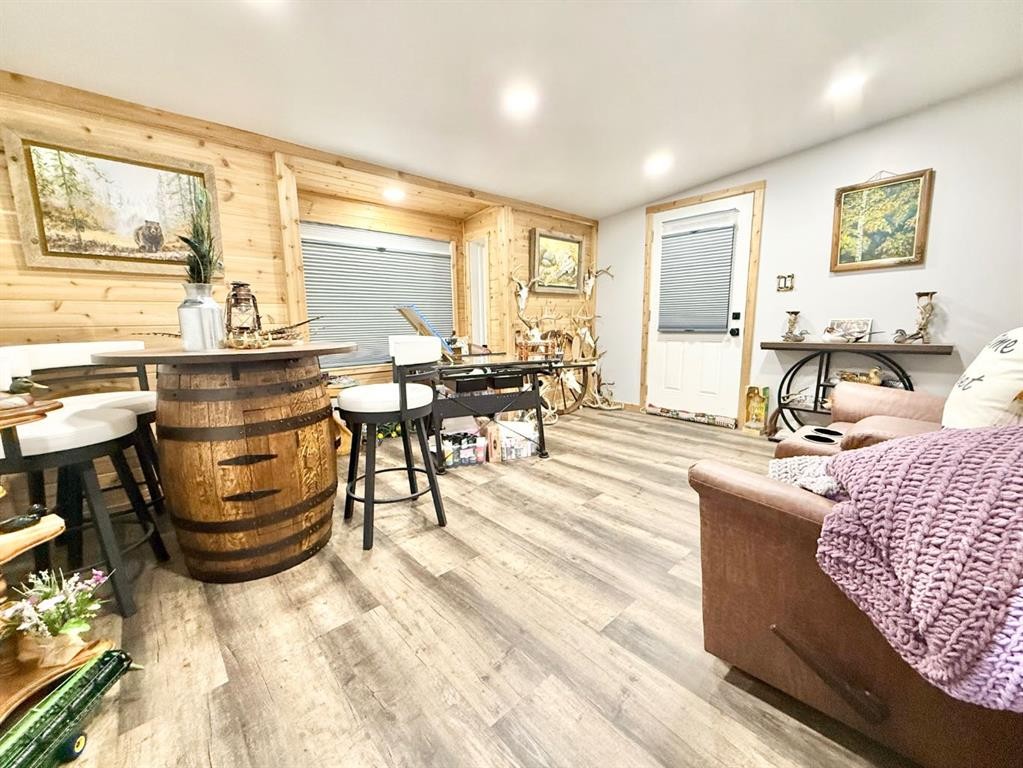 









349


Railway

Avenue West, 323,
Duchess,




AB
T0J 0Z0

