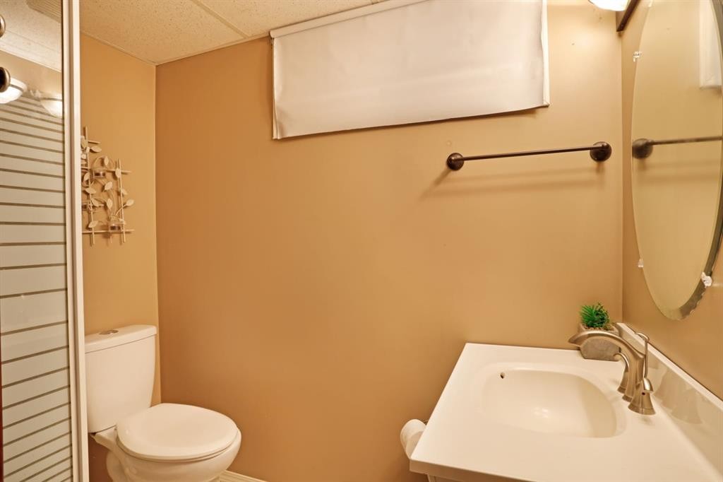 









1120


2

Avenue East,
Brooks,




AB
T1R 0K9

