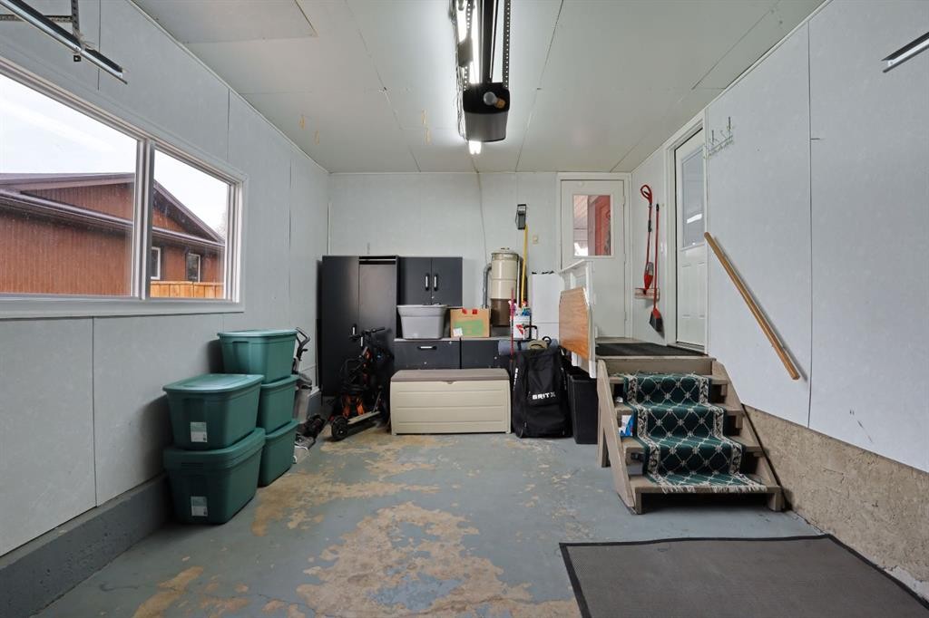 









1120


2

Avenue East,
Brooks,




AB
T1R 0K9

