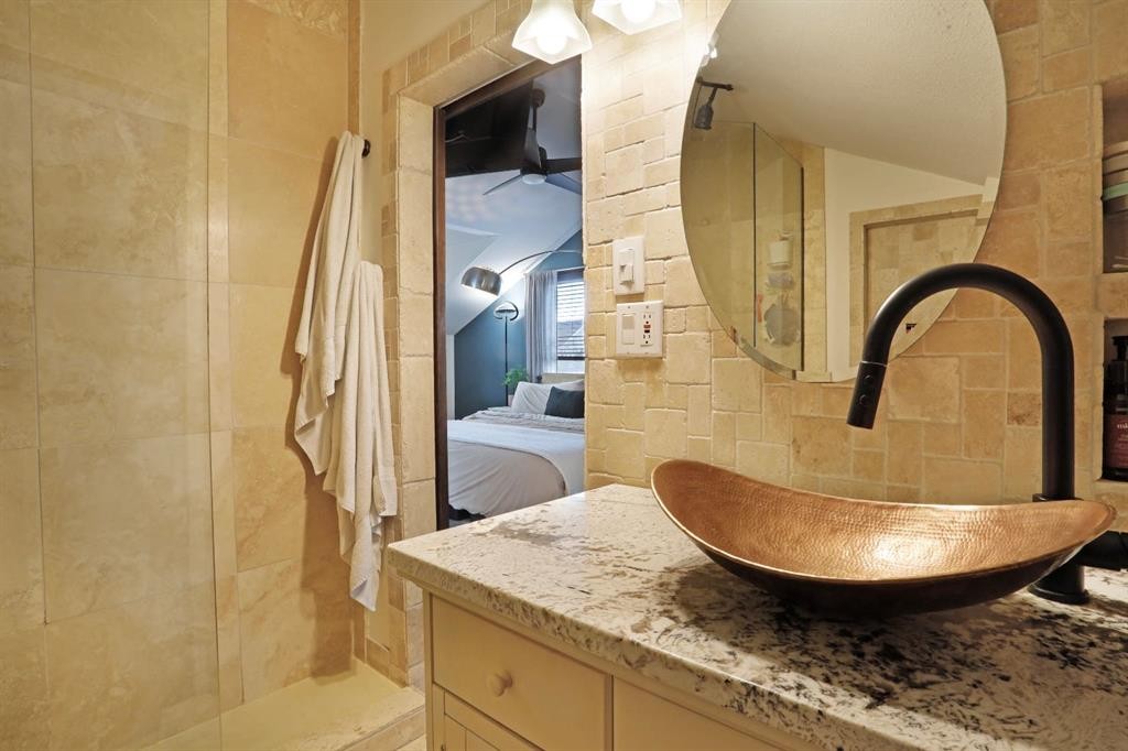 









87


White Pelican

View,
Lake Newell Resort,




AB
T1R 0X5

